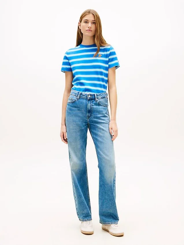 Tricou cu monogramă brodată Tricou cu monogramă brodată
