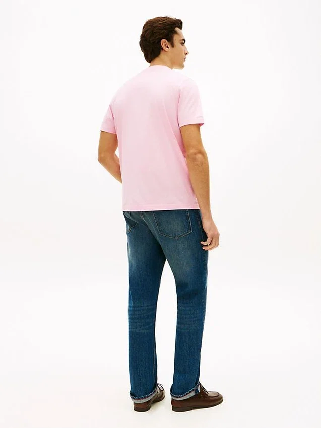 Tricou cu monogramă brodată Tricou cu monogramă brodată