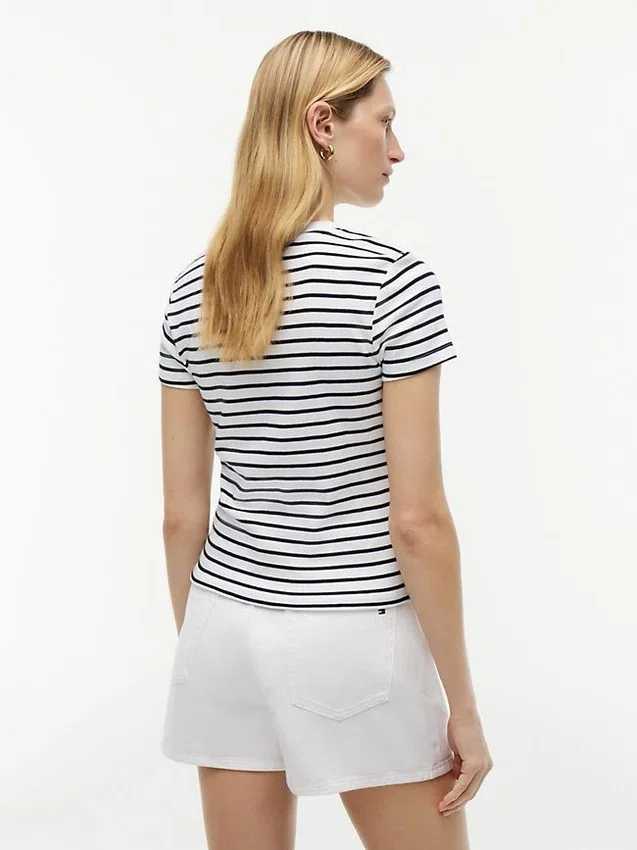 Tricou Favorite cu dungi și logo mini steag Tricou Favorite cu dungi și logo mini steag