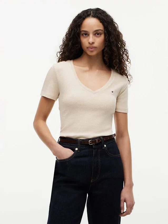 Tricou Favorite cu guler în V Tricou Favorite cu guler în V
