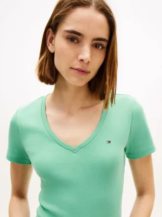 Tricou Favorite cu guler în V