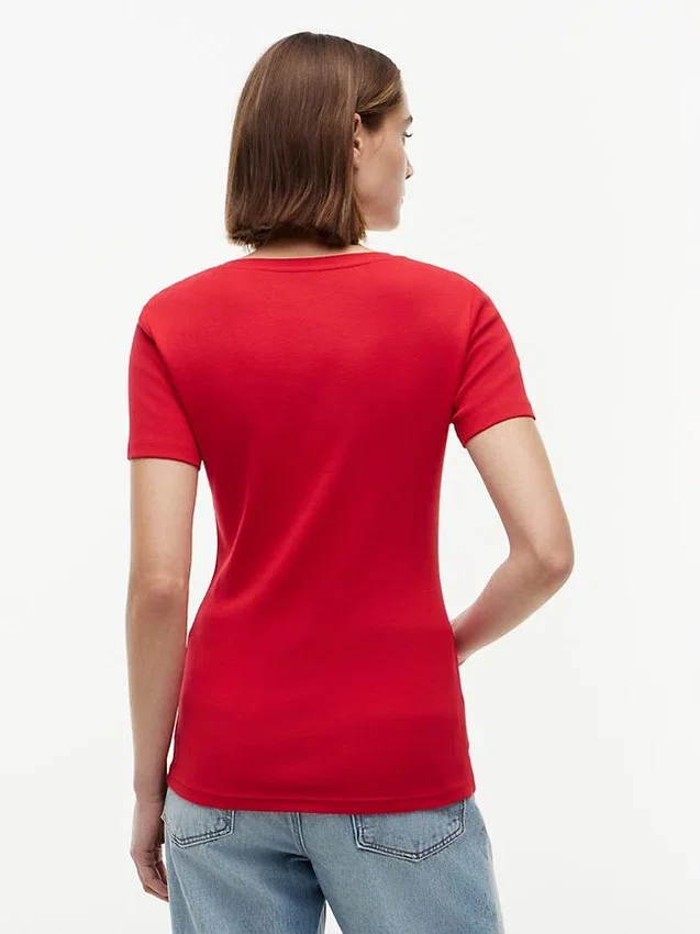 Tricou Favorite cu guler în V Tricou Favorite cu guler în V