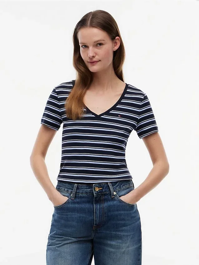 Tricou Favorite cu guler în V și dungi Tricou Favorite cu guler în V și dungi