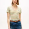 Tricou Favorite cu guler în V și dungi Tricou Favorite cu guler în V și dungi