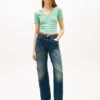 Tricou Favorite cu guler în V și dungi Tricou Favorite cu guler în V și dungi