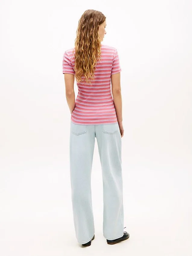 Tricou Favorite cu guler în V și dungi Tricou Favorite cu guler în V și dungi
