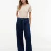 Tricou Favorite cu guler rotund Tricou Favorite cu guler rotund