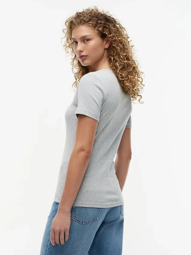 Tricou Favorite cu guler rotund Tricou Favorite cu guler rotund