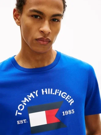 Tricou Hilfiger cu steagul de navigație
