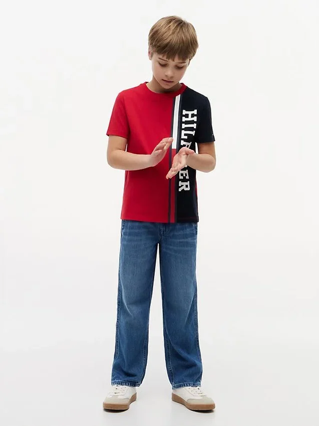 Tricou pentru copii cu logo și blocuri de culoare verticale Tricou pentru copii cu logo și blocuri de culoare verticale