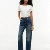 Tricou slim fit cu guler rotund și țesătură pointelle