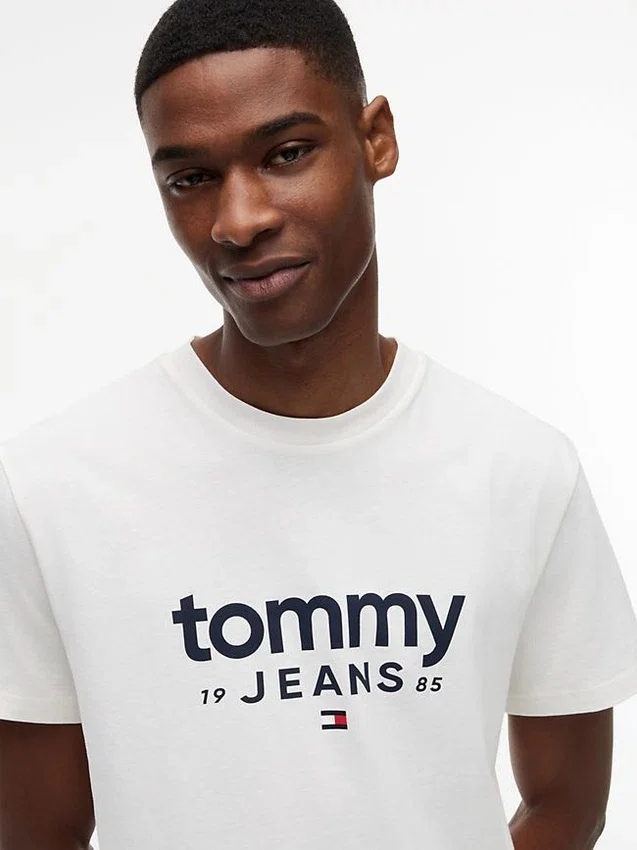 Tricou slim fit cu logo Tommy Jeans Tricou slim fit cu logo Tommy Jeans