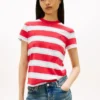 Tricou Tommy Jeans cu croială regular și dungi