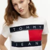 Tricou Tommy Jeans cu logo mare Tricou Tommy Jeans cu logo mare