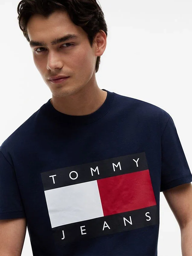 Tricou Tommy Jeans cu logo mare Tricou Tommy Jeans cu logo mare