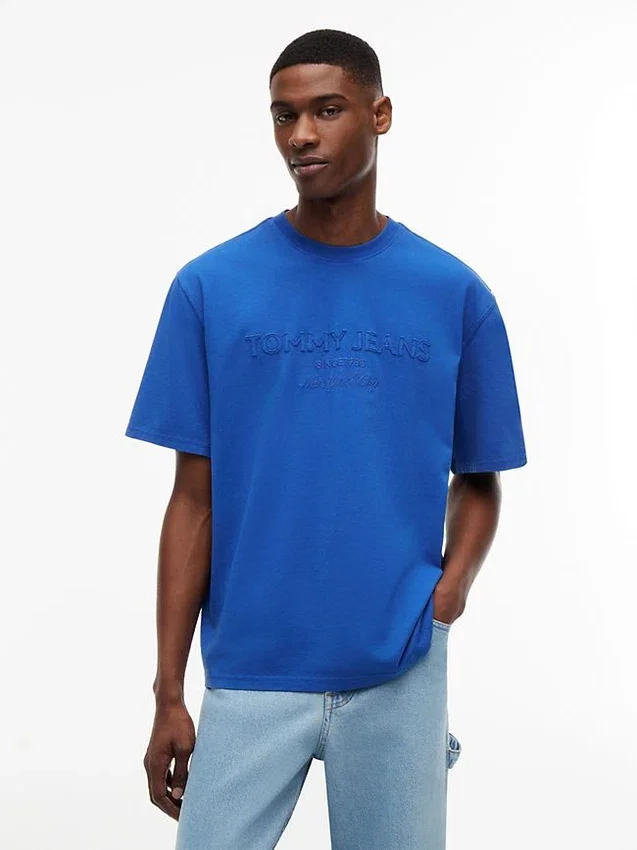 Tricou Tommy Jeans cu logo uzat Tricou Tommy Jeans cu logo uzat