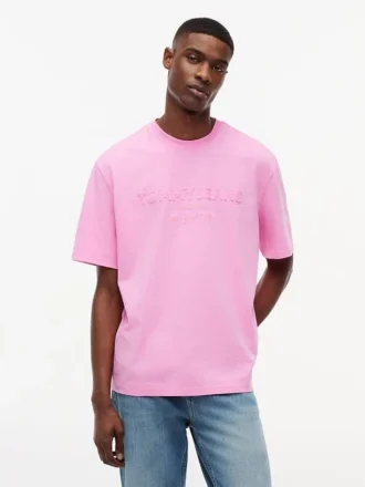 Tricou Tommy Jeans cu logo uzat