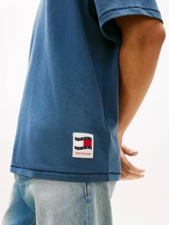Tricou Tommy Jeans cu steaguri ondulate