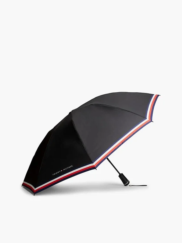 Umbrelă cu dungi caracteristice Umbrelă cu dungi caracteristice