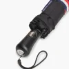 Umbrelă cu dungi caracteristice Umbrelă cu dungi caracteristice